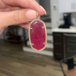 Kendra Scott maroon earrings